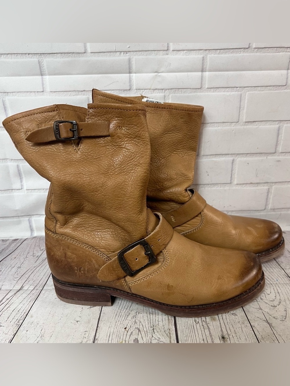 FRYE Veronica Short Boots Leather Women Size 8 Tan Light Brown Flat Low Heel